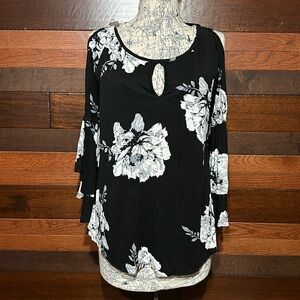Lascana Venus Scoop Neck Cold Shoulder Long Sleeve Black and White Floral Blouse